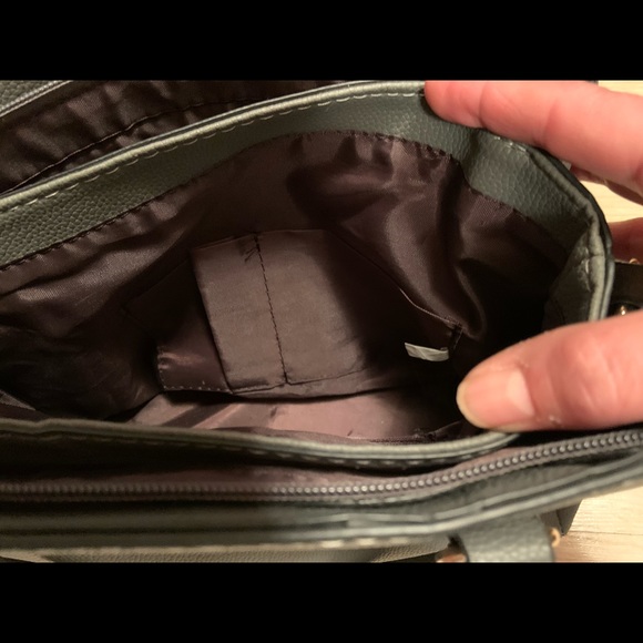 Purse w/shoulder strap - Picture 6 of 7